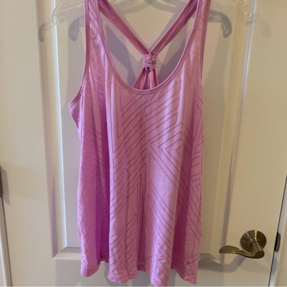Old Navy woman’s tank
